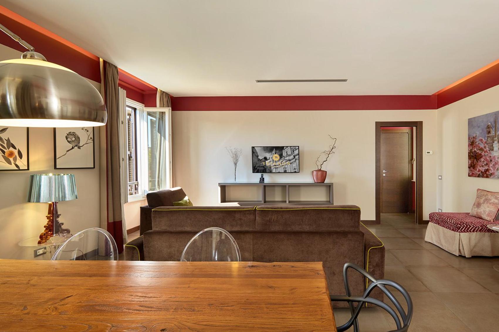 Trianon Borgo Pio Hotel