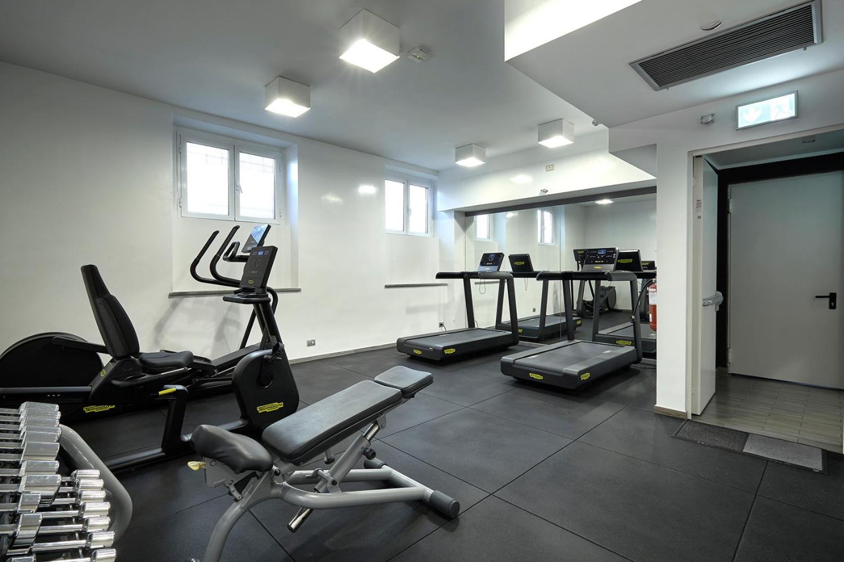 Trianon Borgo Pio 4* Roma